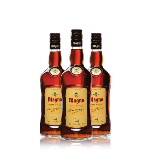 Brandy Magno Solera Reserva Pack x 3