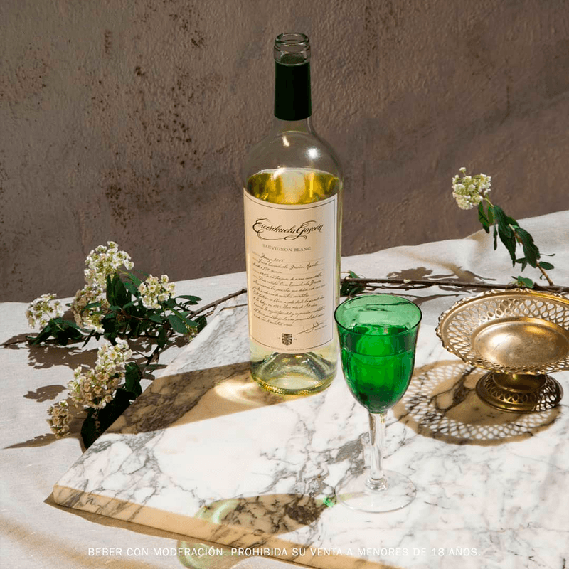 Escorihuela-Gascon-Sauvignon-Blanc-2